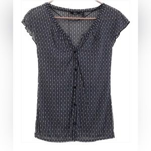 Pretty and feminine Mexx top. EUC